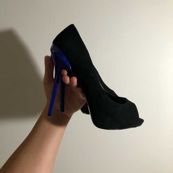 COPY - Aldo Beautiful black Heels (blue) Size 8 - Picture 10 of 16